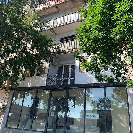 Nano'S Apartament-2 Kutaisi Dış mekan fotoğraf