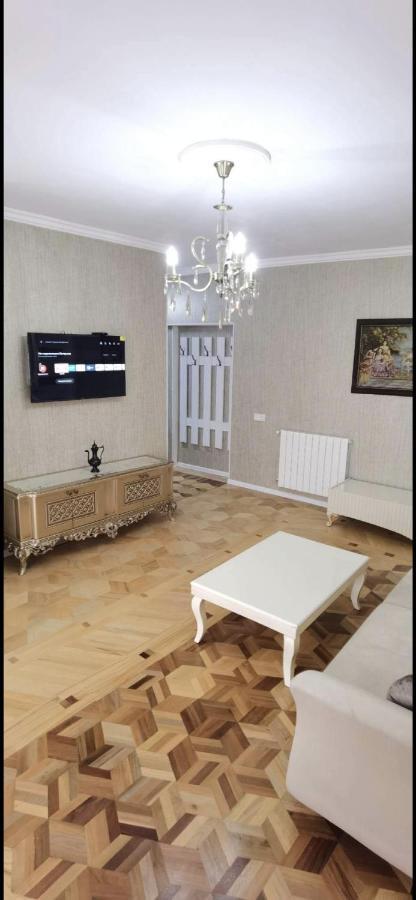 Nano'S Apartament-2 Kutaisi Dış mekan fotoğraf