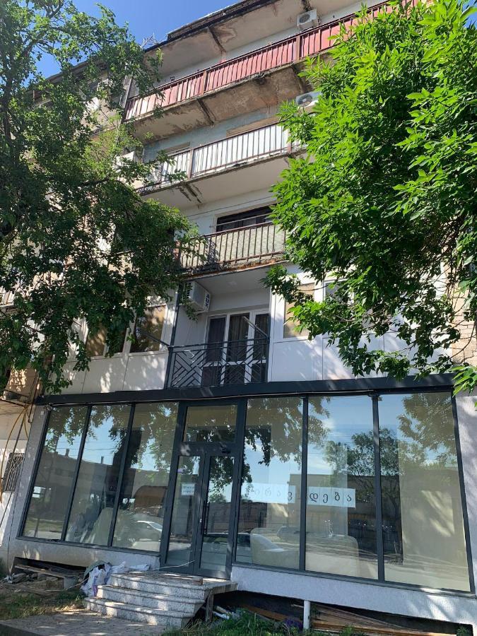 Nano'S Apartament-2 Kutaisi Dış mekan fotoğraf
